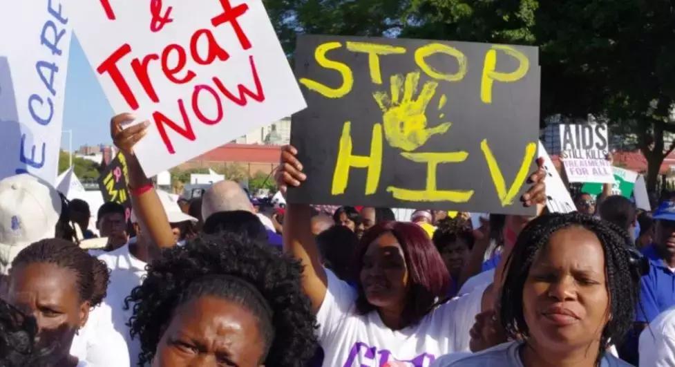 治癌症药为什么卖120万,印度200元一盒的抗癌药