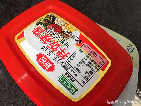 鱼头炖豆腐的经典做法不放辣椒,鱼头焖豆腐不加一滴水却非常好吃