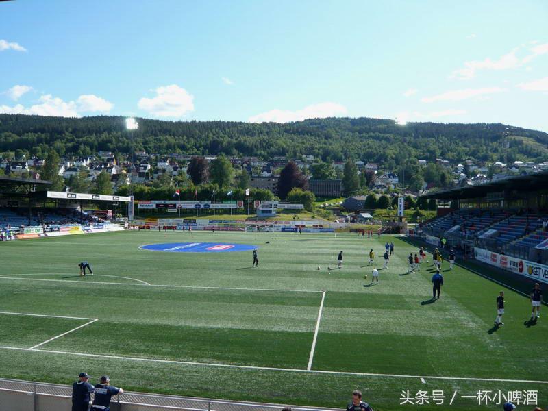 挪威绝美足球场,挪威诺夫顿岛球场
