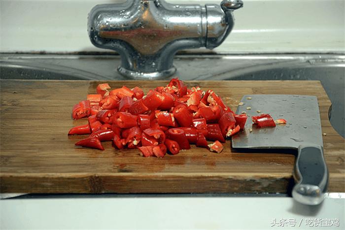 中餐菜刀有多强？瞧瞧老外有多羡慕，他们的回答我给满分