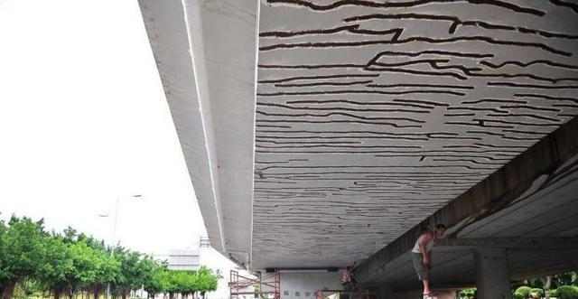 砼结构裂缝产生原因及处理方法,混凝土施工裂缝成因及防治措施