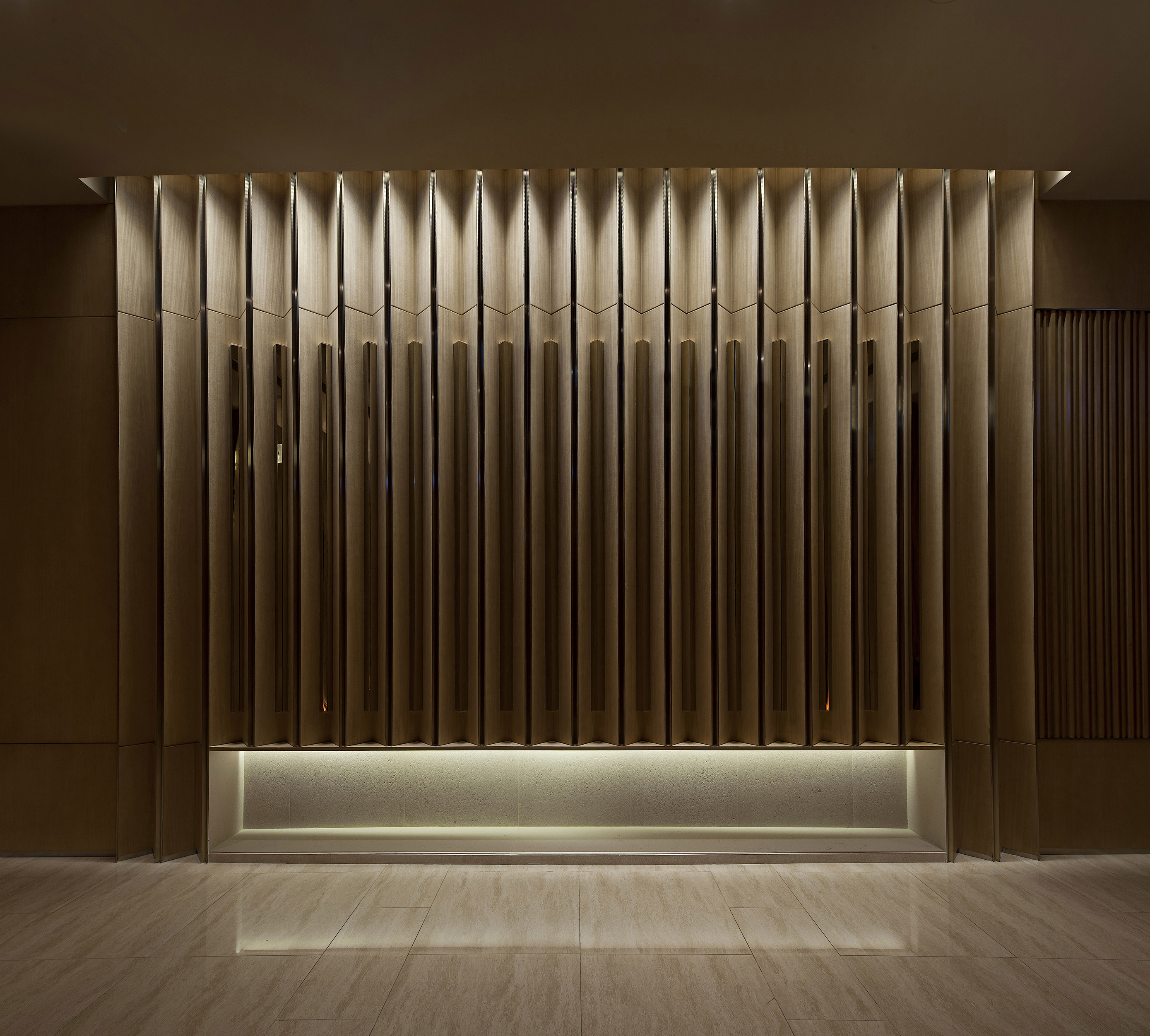 婢抽棬鍚夋簮姘寸枟,婢抽棬澹瑰彿姘寸枟