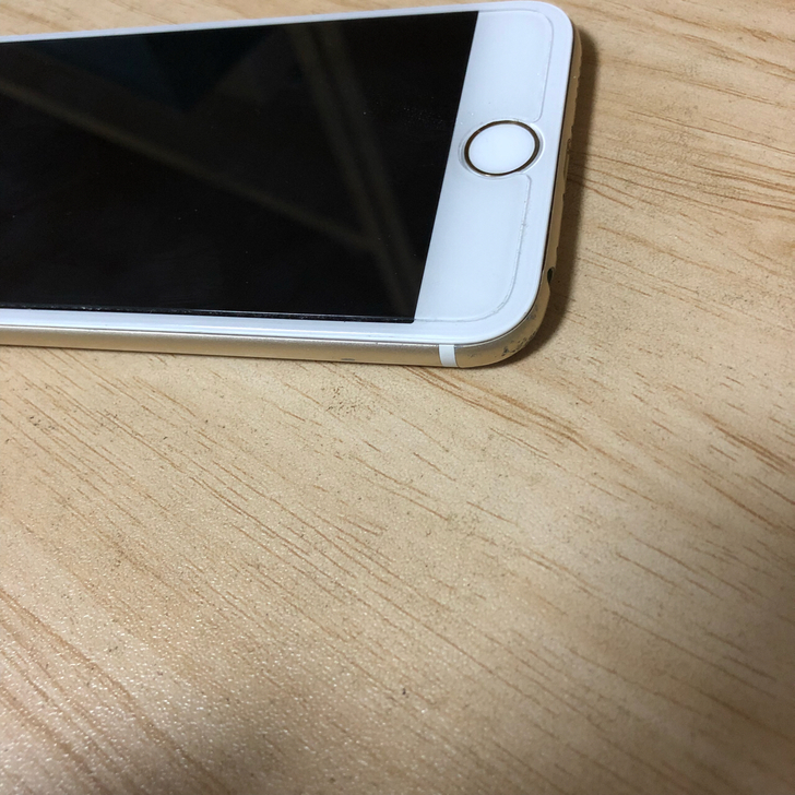 800块入手iPhone664GB,可惜系统是iOS11,只能当当备用机了!