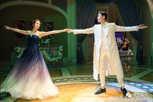 张钧甯被鱼尾裙坑了?她身上这条美上热搜的礼服裙被质疑是山寨的