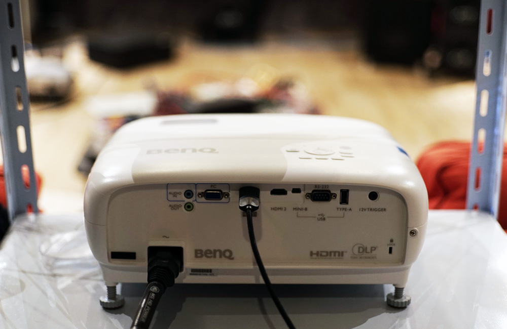 明基4k8917家用投影机试用！一万出头的4K家庭影院高性价比之选