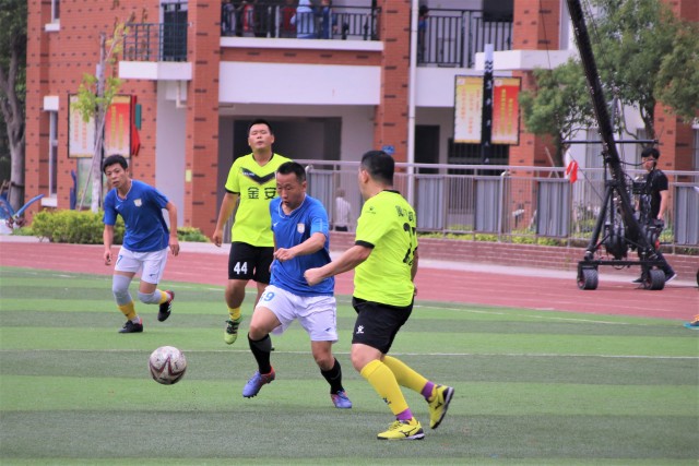 足球文化小孩,厦门市人民小学足球节