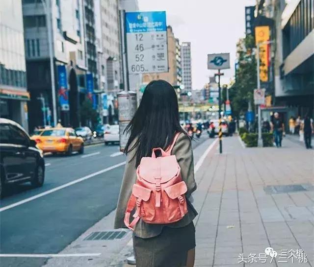 推荐几款实用的双肩包,公认十大最好用的通勤双肩包推荐