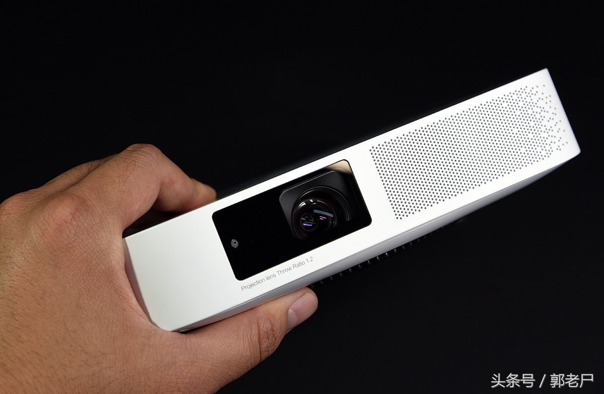 极米Z6x评测,极米z6体验店