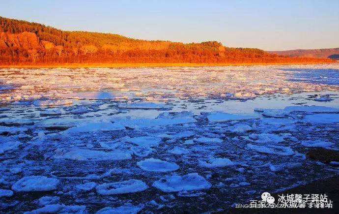 漠河北极村开江,去漠河看极光去甘孜看贡嘎雪山