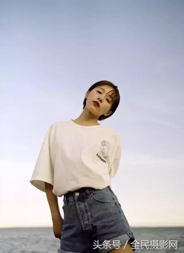 你负责貌美如花，我负责拍照那些一起开网店的摄影师情侣们~