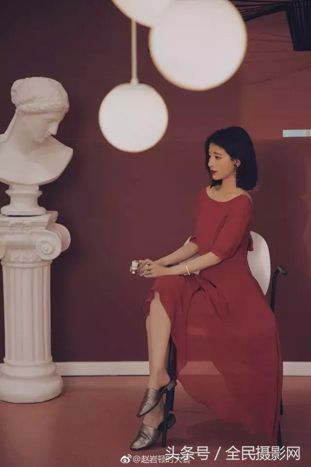 你负责貌美如花，我负责拍照那些一起开网店的摄影师情侣们~