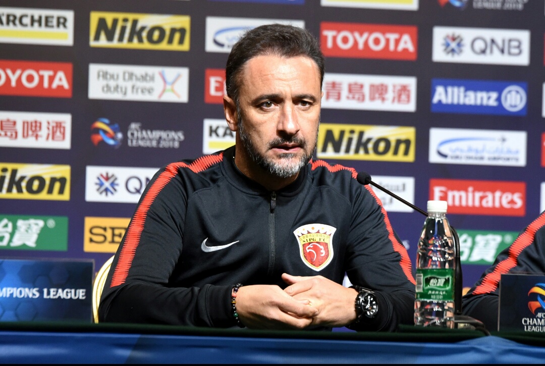 步子迈大了容易扯着蛋类似句子,步子迈大了容易扯着蛋