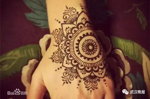 「健康」他在巴厘岛尝鲜特色服务,现在可能一辈子消不掉……悔恨啊!