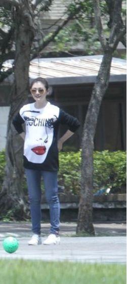 密思极恐！大S因怀死胎放弃三胎，应验替小S怀不健康宝宝的预言？