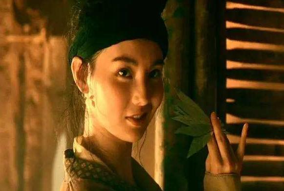 平凡之路朴树完整版窦唯,平凡之路朴树街头演唱