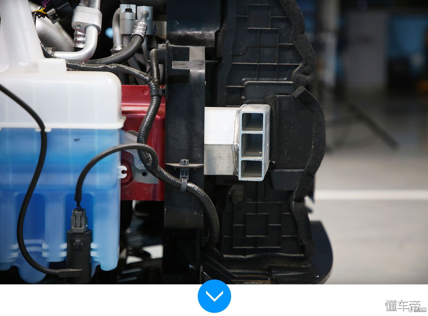 长安逸动plus1.4t蓝鲸版碰撞拆解,长安逸动plus2023前后防撞梁拆解