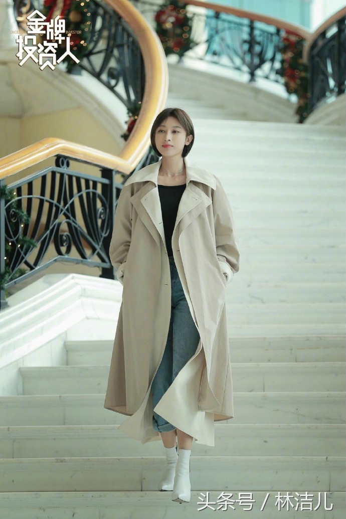 穿旗袍优雅高贵妩媚多姿,穿旗袍优雅高贵妩媚的走姿