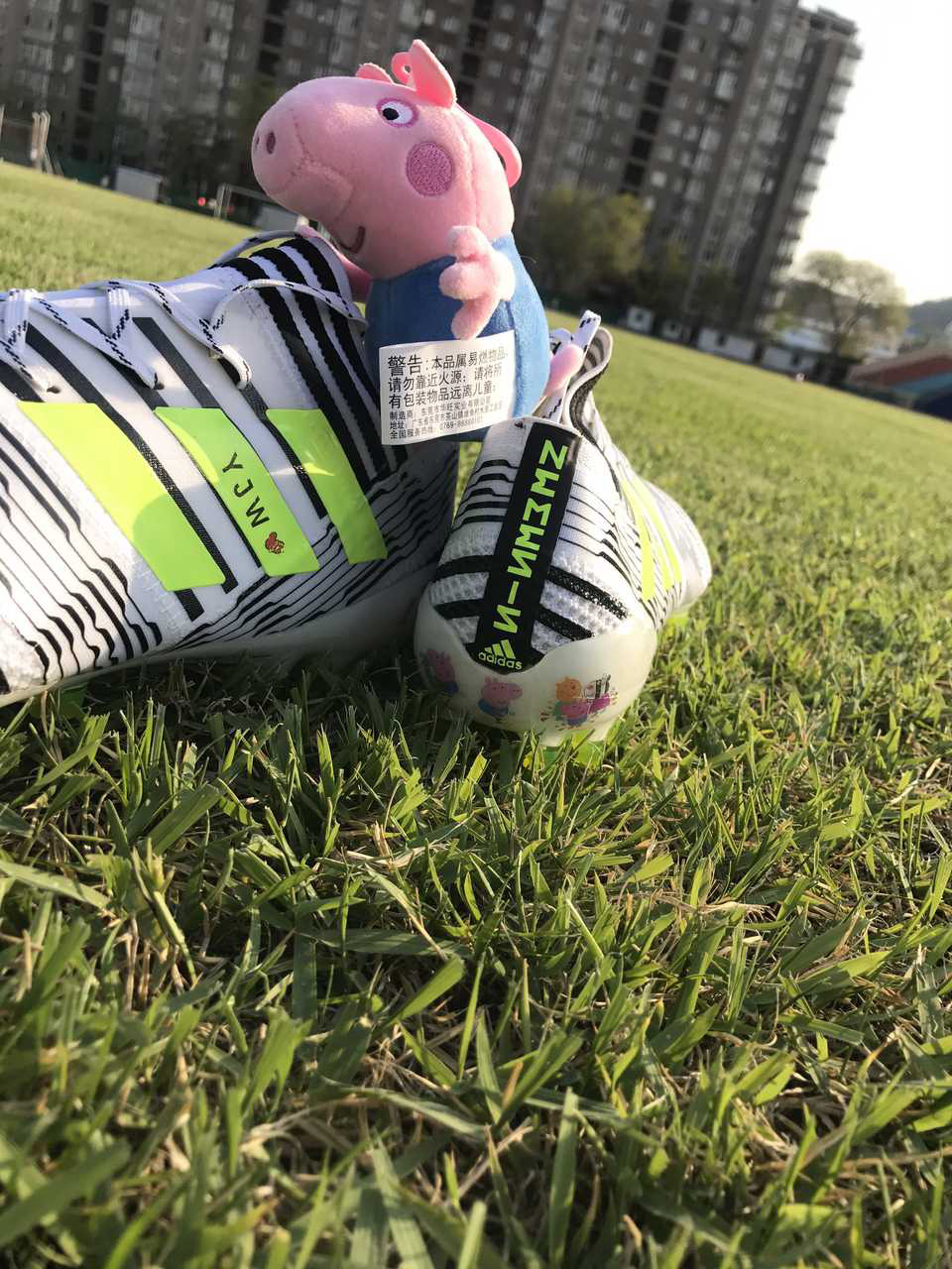 安踏足球鞋enjoyz,日本足球鞋enjoyz