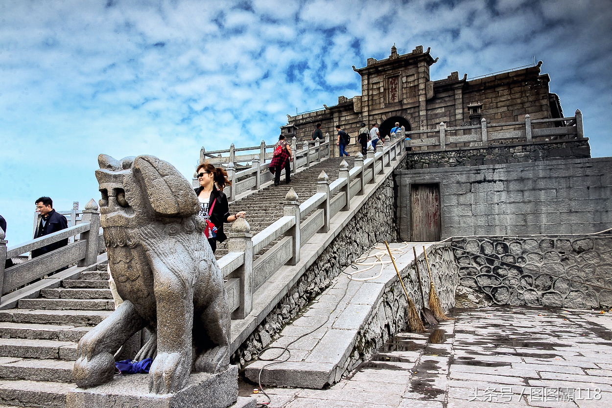 南岳衡山,南岳衡山在哪个省哪个市哪个县