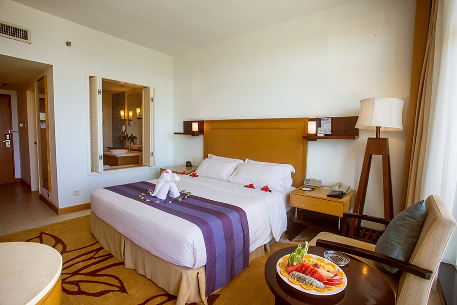 万嘉戴斯度假酒店三亚,万嘉戴斯酒店出售