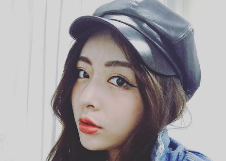 帅气戴鸭舌帽的方法,帽子脏了怎么清洗