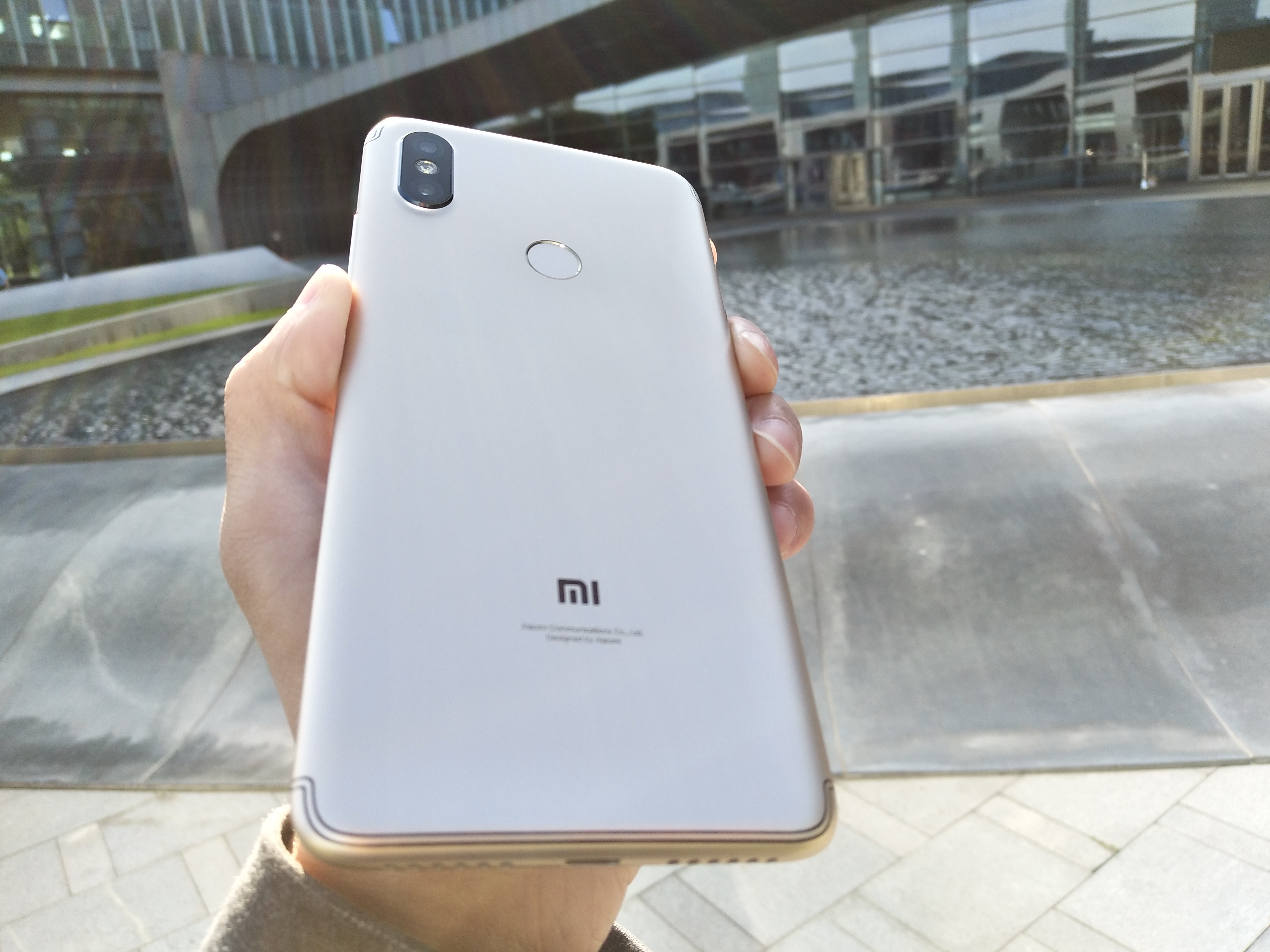 红米S2第一时间上手体验，是否值得购买？