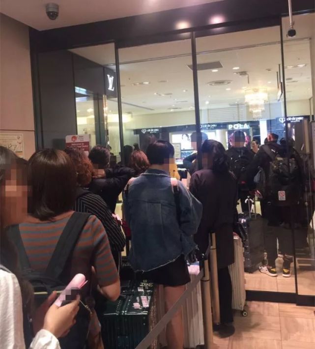 cpb长管隔离霜韩版,cpb长管隔离与短款干皮隔离区别