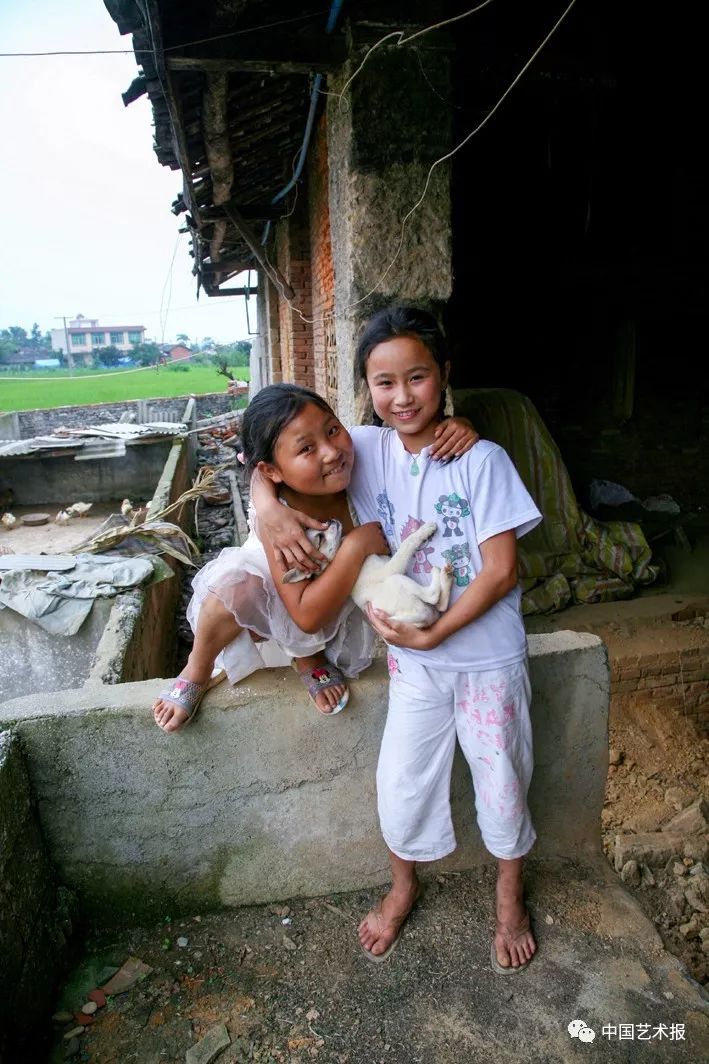 汶川大地震志愿者影集,汶川十年影像