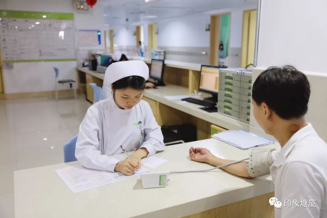 塘厦医院的护士怎么样,东莞塘厦东南部中心医院护士