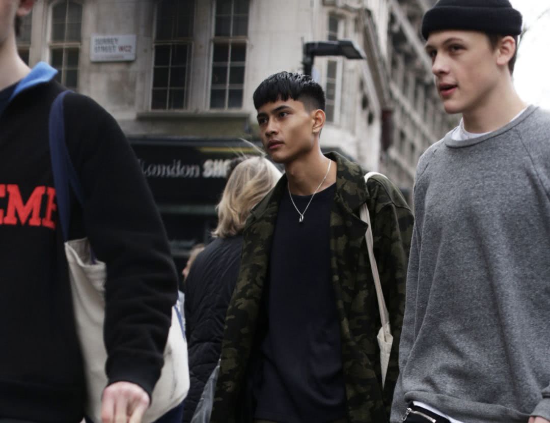 长得黑被嫌弃怎么回,长得黑被人骂怎么办呢