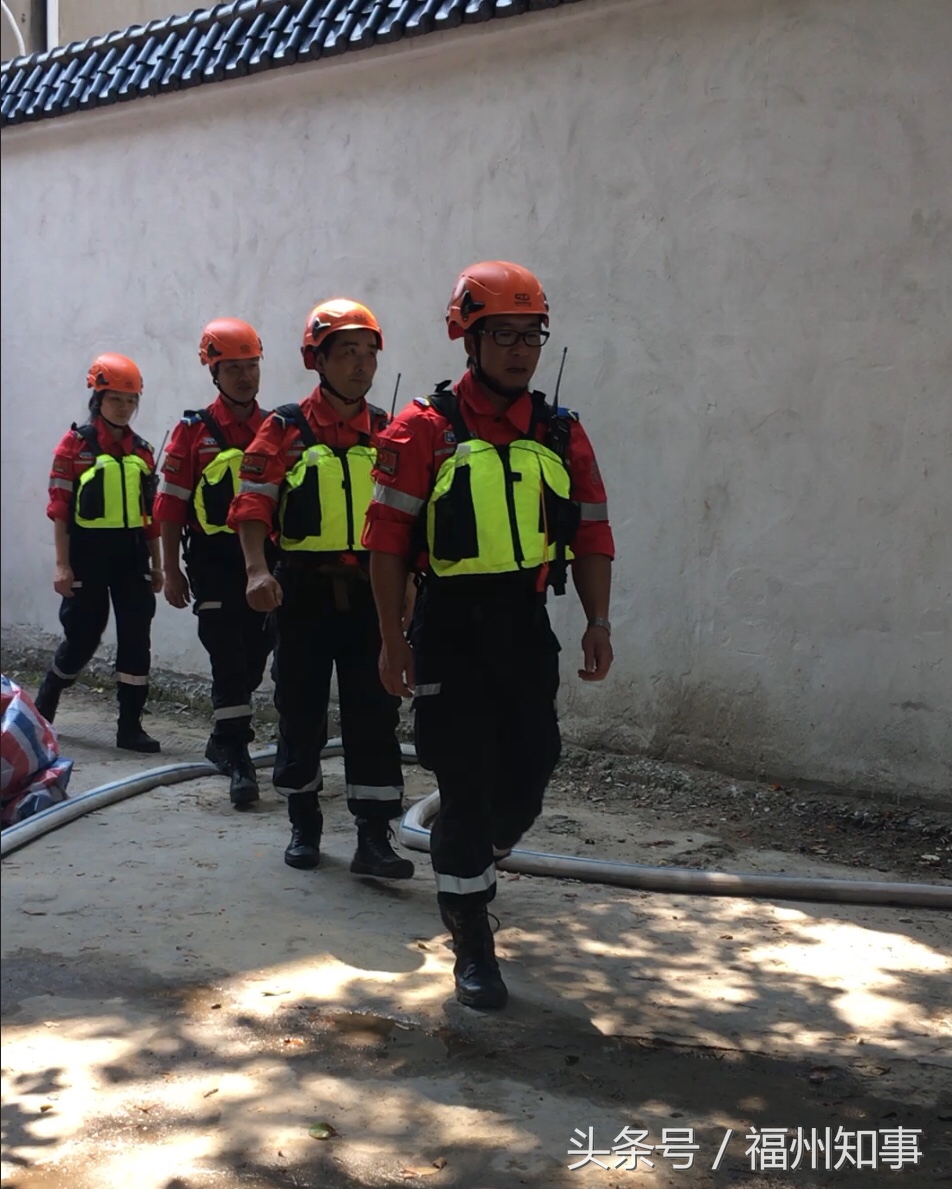 上海市最新防汛通知,上海防汛工作报道