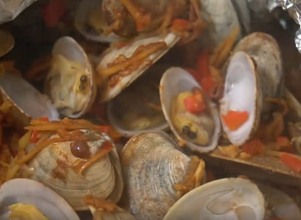 盐焗锡纸花甲的做法,空气炸锅做锡纸盐焗花甲