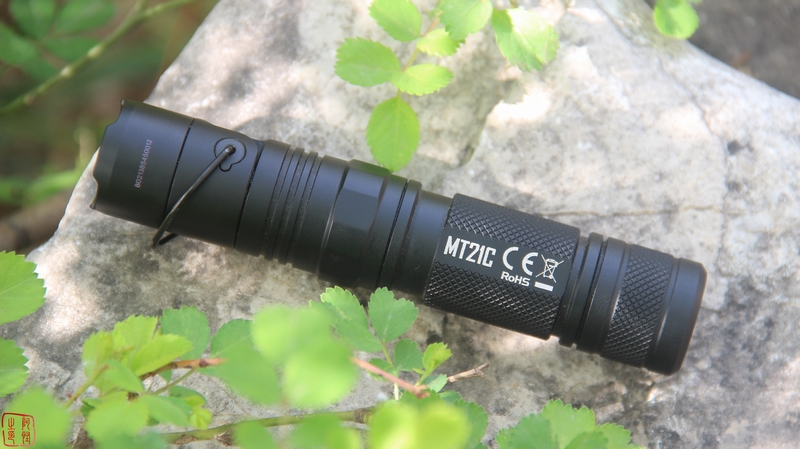 全能小怪-NITECOREMT21C使用体验