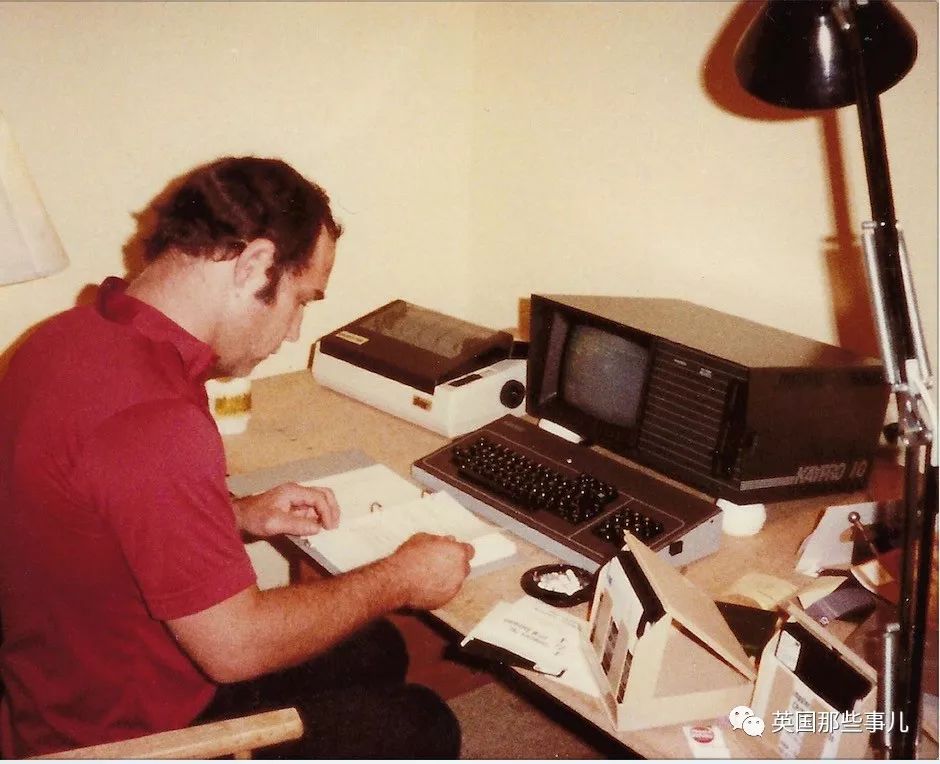 靠赌马赚了10亿美金，这个人最近终于浮出了水面……