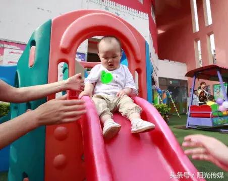萌翻德阳！爱兒堡德阳市第二届宝宝爬行大赛火热开赛啦！