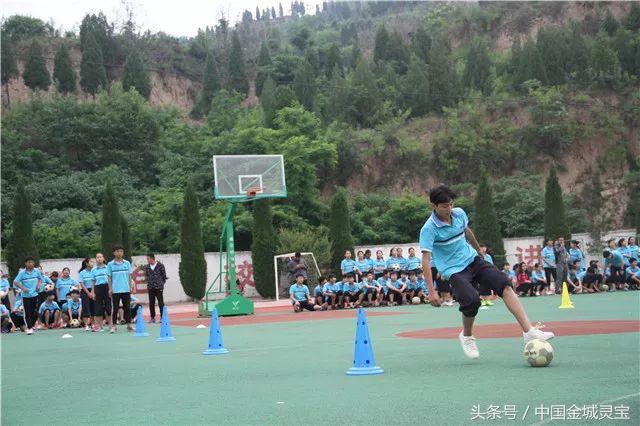 河南灵宝故县一中：足球文化节学生享盛宴