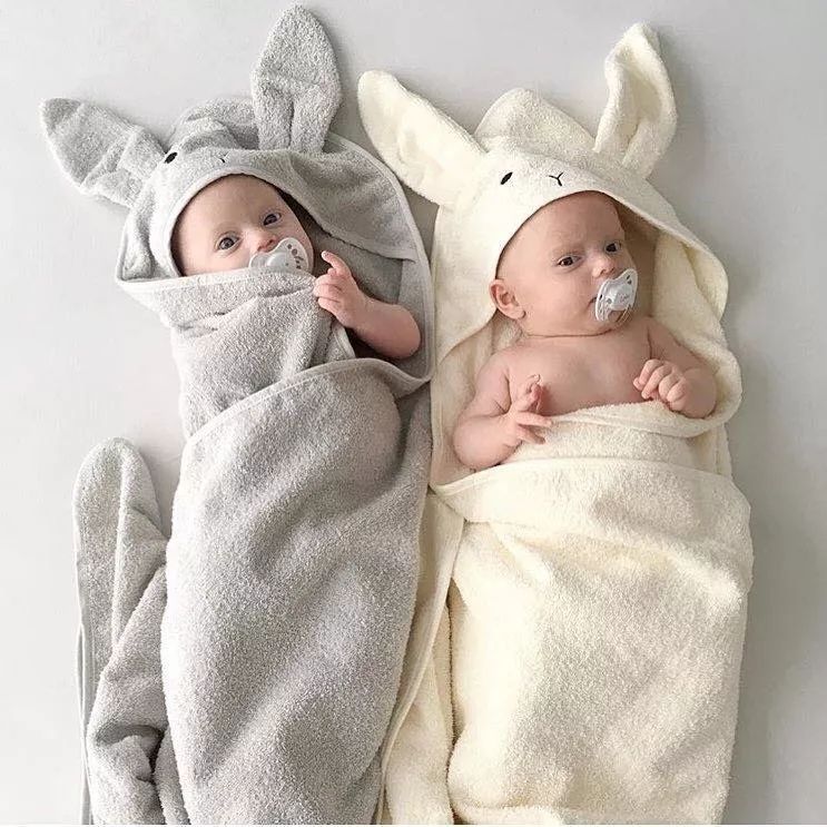 天天给宝宝洗澡对身体有害吗,给宝宝天天洗澡怎么还臭