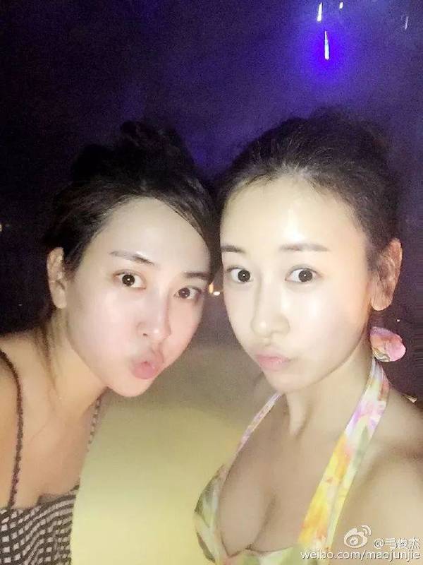 胸大无脑，嗲精附身，演坏女人成名的她居然还“真空照”上热搜了