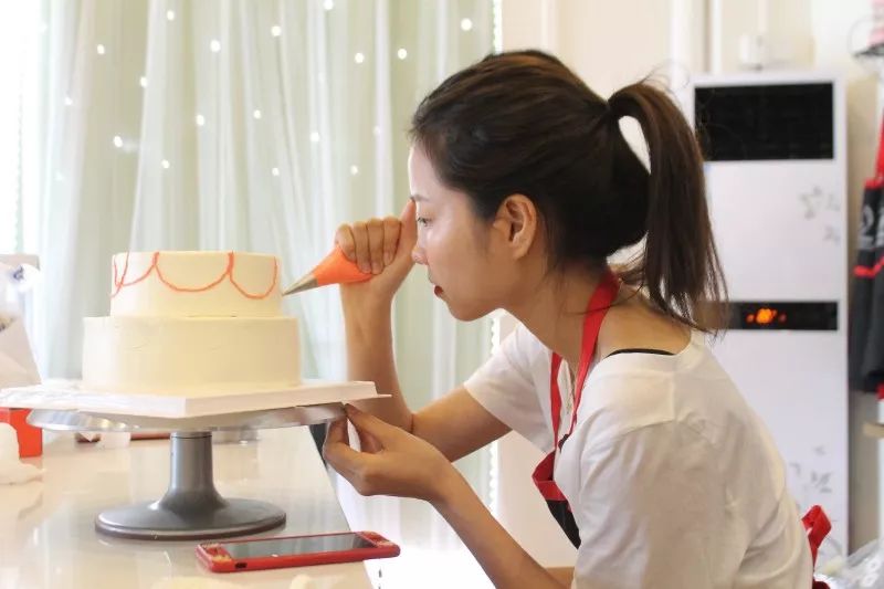 断货王蛋糕,断货王千层蛋糕