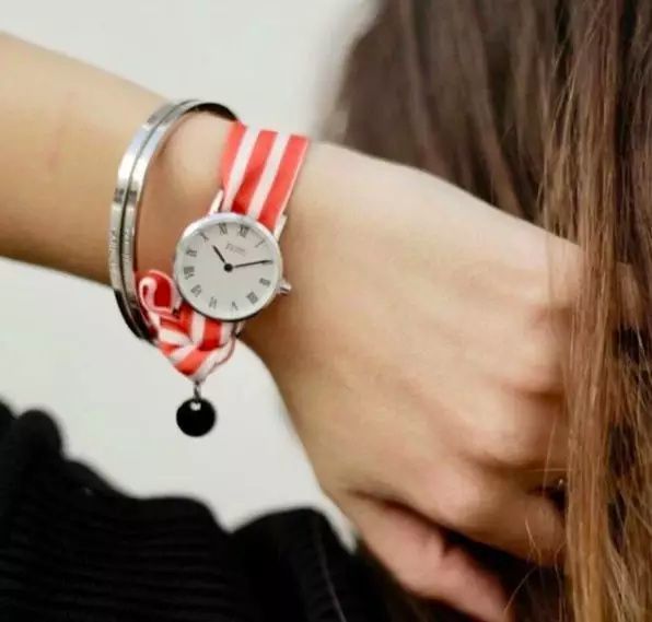 除了dw还有啥粉底液值得入手,除了机械表还有哪些手表值得购买