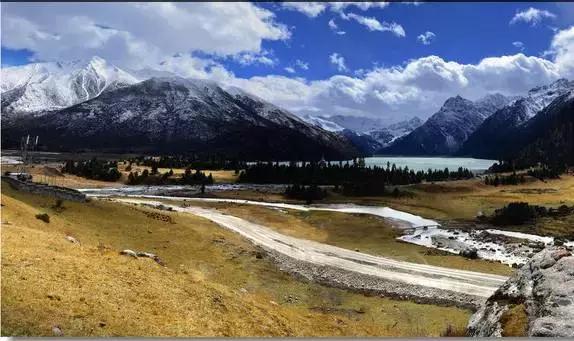 端午甘孜锅庄晚会哪些地方有,甘孜避暑三日游最佳攻略