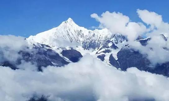 云南哪个地方旅游比较好玩,云南旅游哪个地区好玩