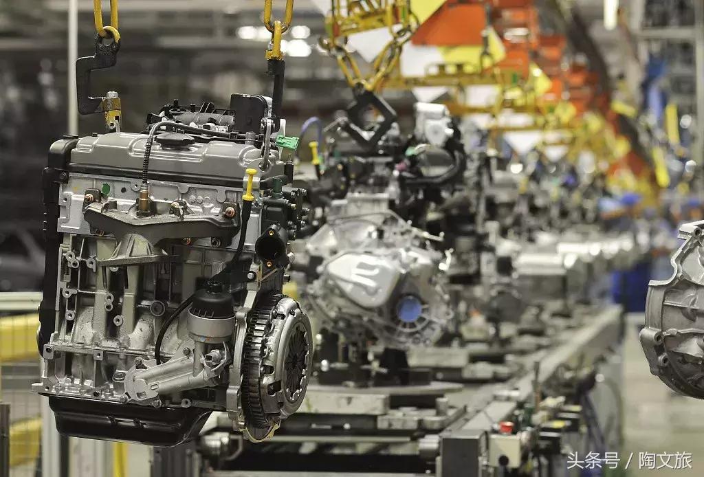 鍗佸嚑涓囧張甯呭張蹇殑濂ヨ开璺戣溅,浣庤皟鍗村缇庡疂椹ゥ杩殑姹借溅