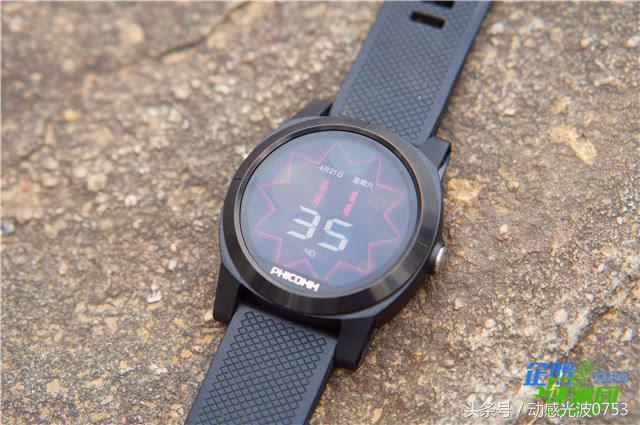 斐讯智能手表w2值得购买吗,斐讯w2手表还能用么