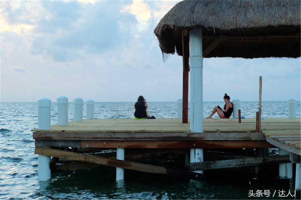 伯利兹大蓝洞好看吗,伯利兹大蓝洞有多深