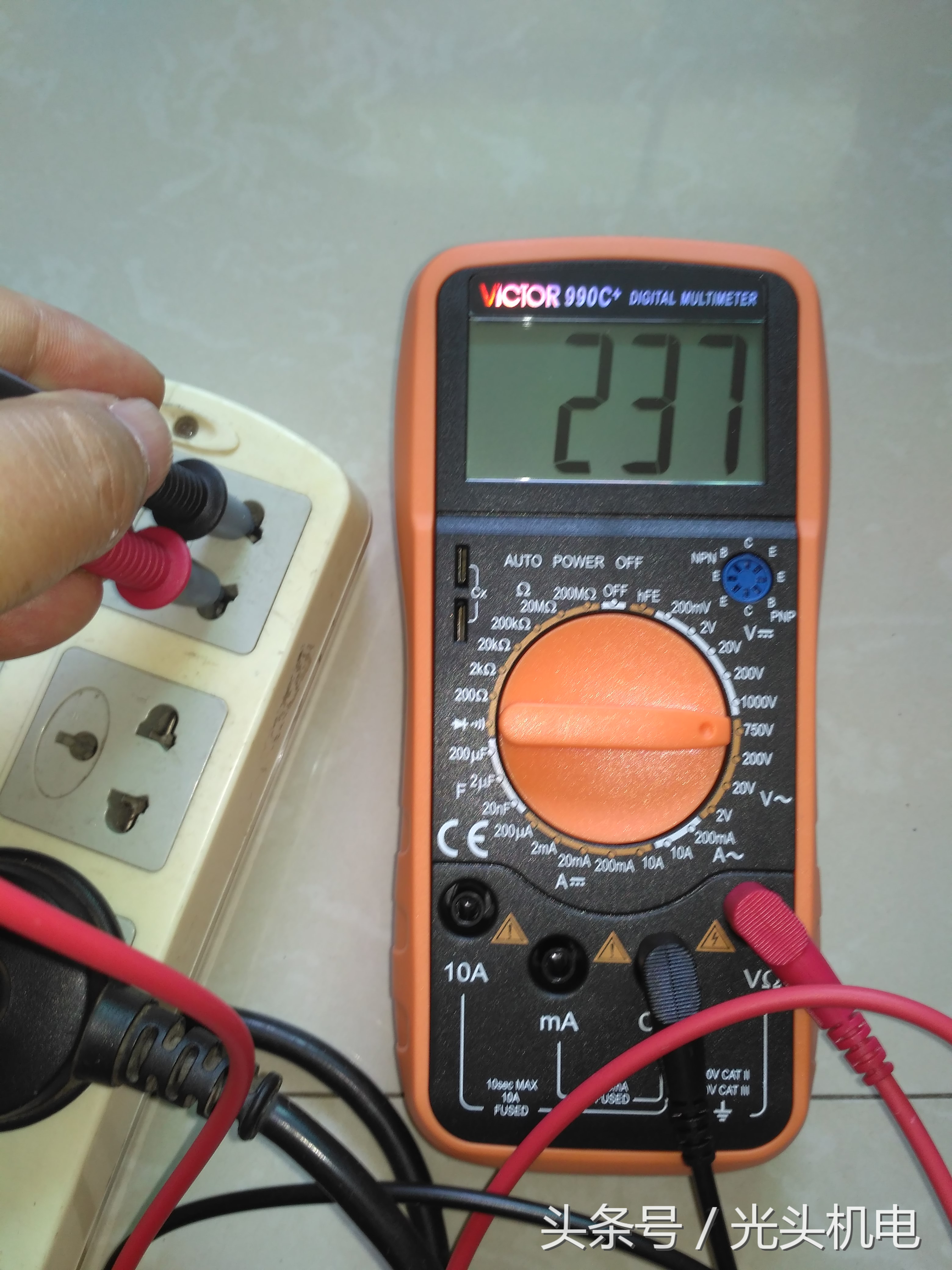 万用表11个档位介绍及使用口诀,超详细的万用表使用口诀及讲解