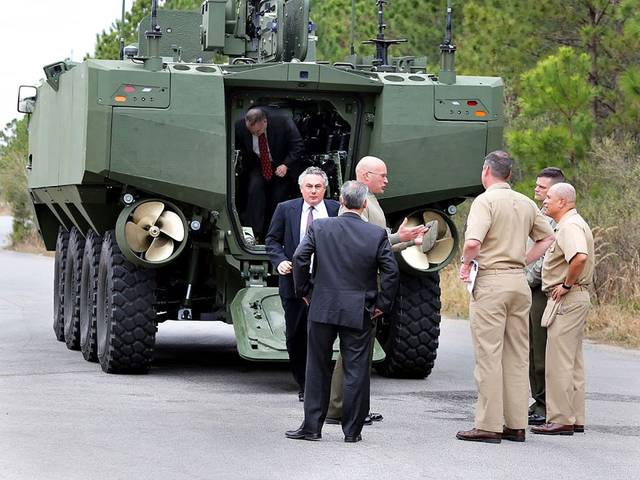 摩天大楼钢铁怪兽,摩天大厦狂暴巨兽视频