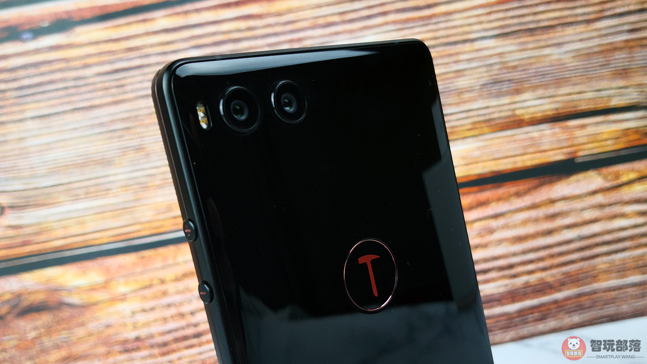 坚果r1客观评价,坚果r1评测爱否科技