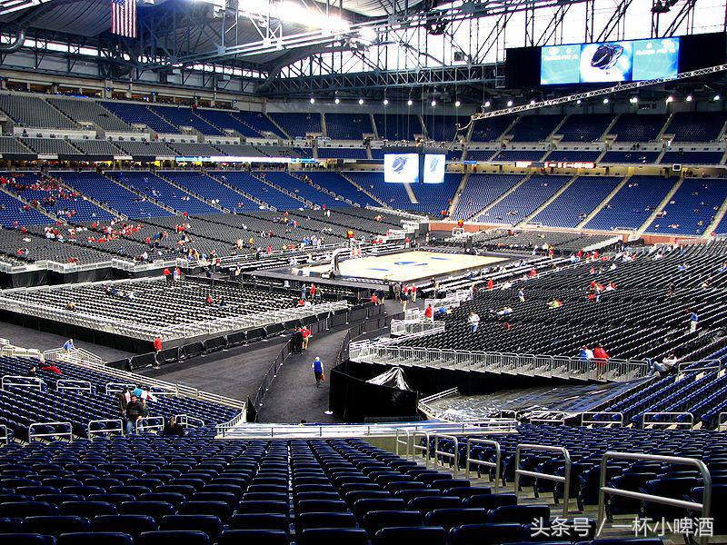 在美国橄榄球赚钱还是篮球赚钱,在橄榄球运动中能学到什么