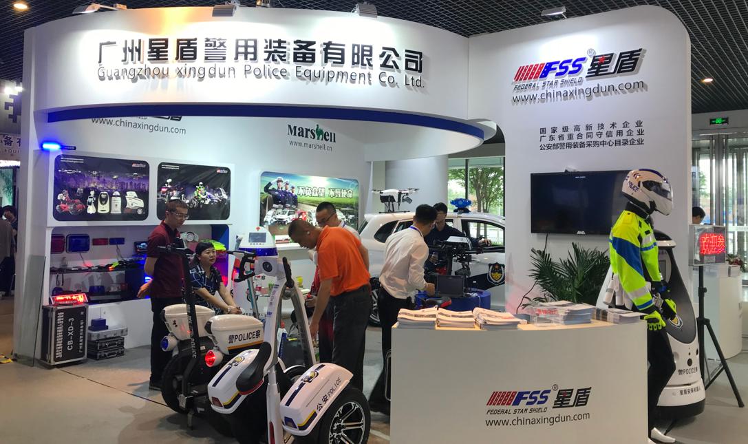 众星齐聚珠海航展,警博会新式装备